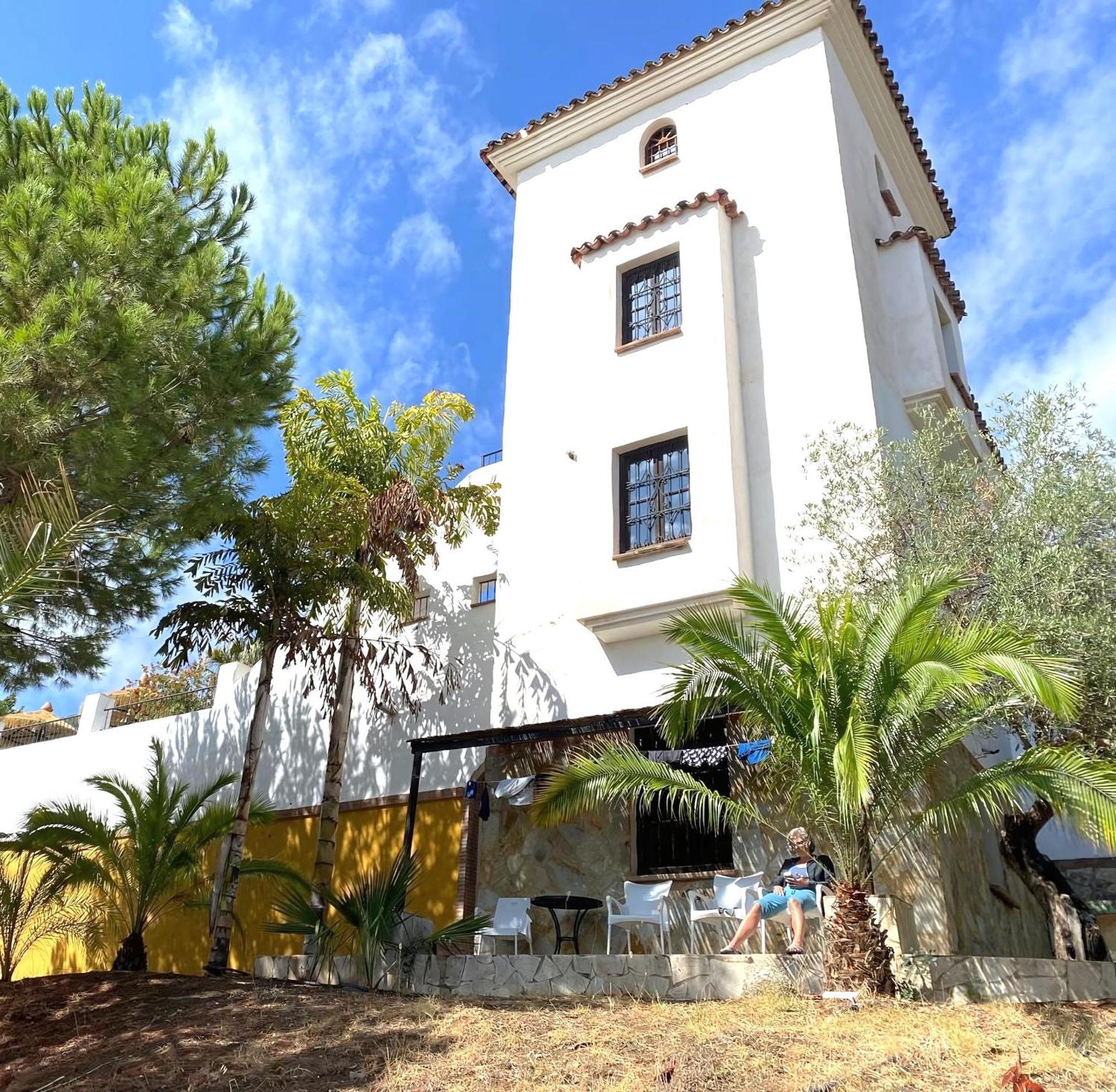 Castle Tower Apartment In Rural Holiday Park 'Bernard' Толокос Экстерьер фото
